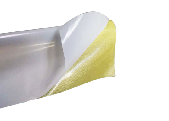 Màn hình đính kèm bằng tấm hai mặt để chống nước