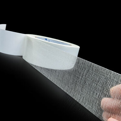 Băng dính thảm hai mặt có thể tháo rời cho sàn tạm thời tại nhà kho, phòng trưng bày